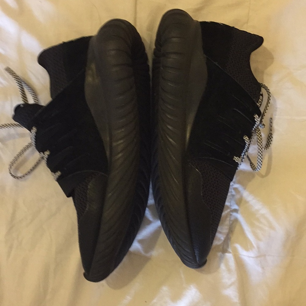 Adidas tubular radial - Picture 2 of 4